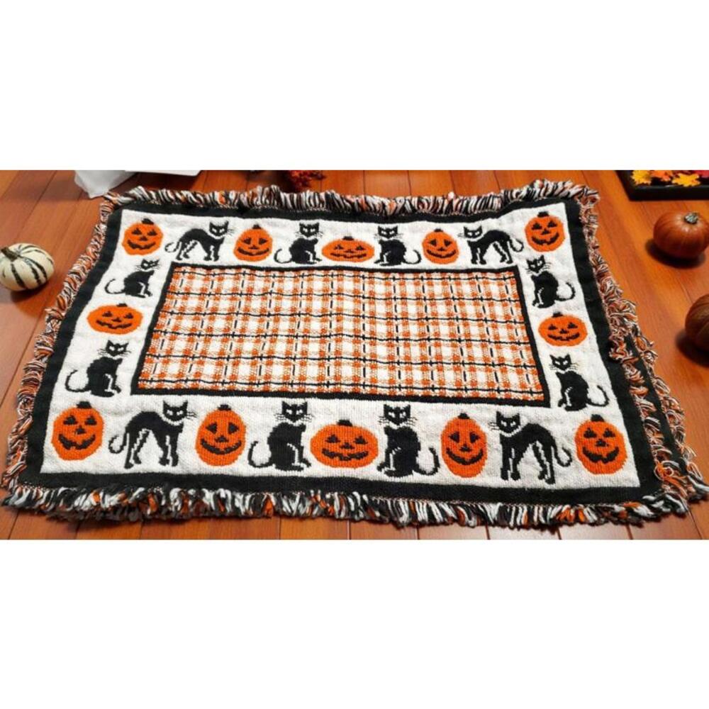 Set of 4 Vintage Halloween Woven Placements Mats, Cats & Jack-o'-Lanterns - Read